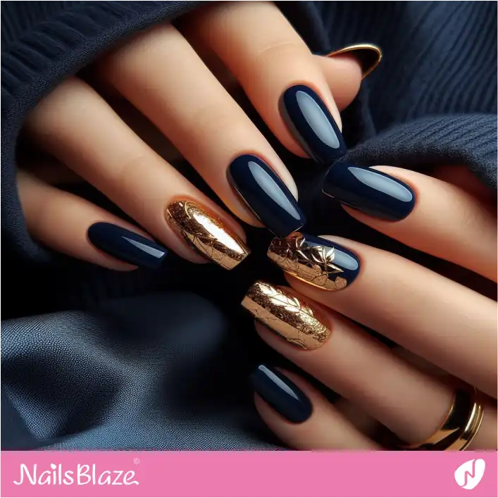 Elegant Blue and Gold Nails Design | Foil Nails - NB4101
